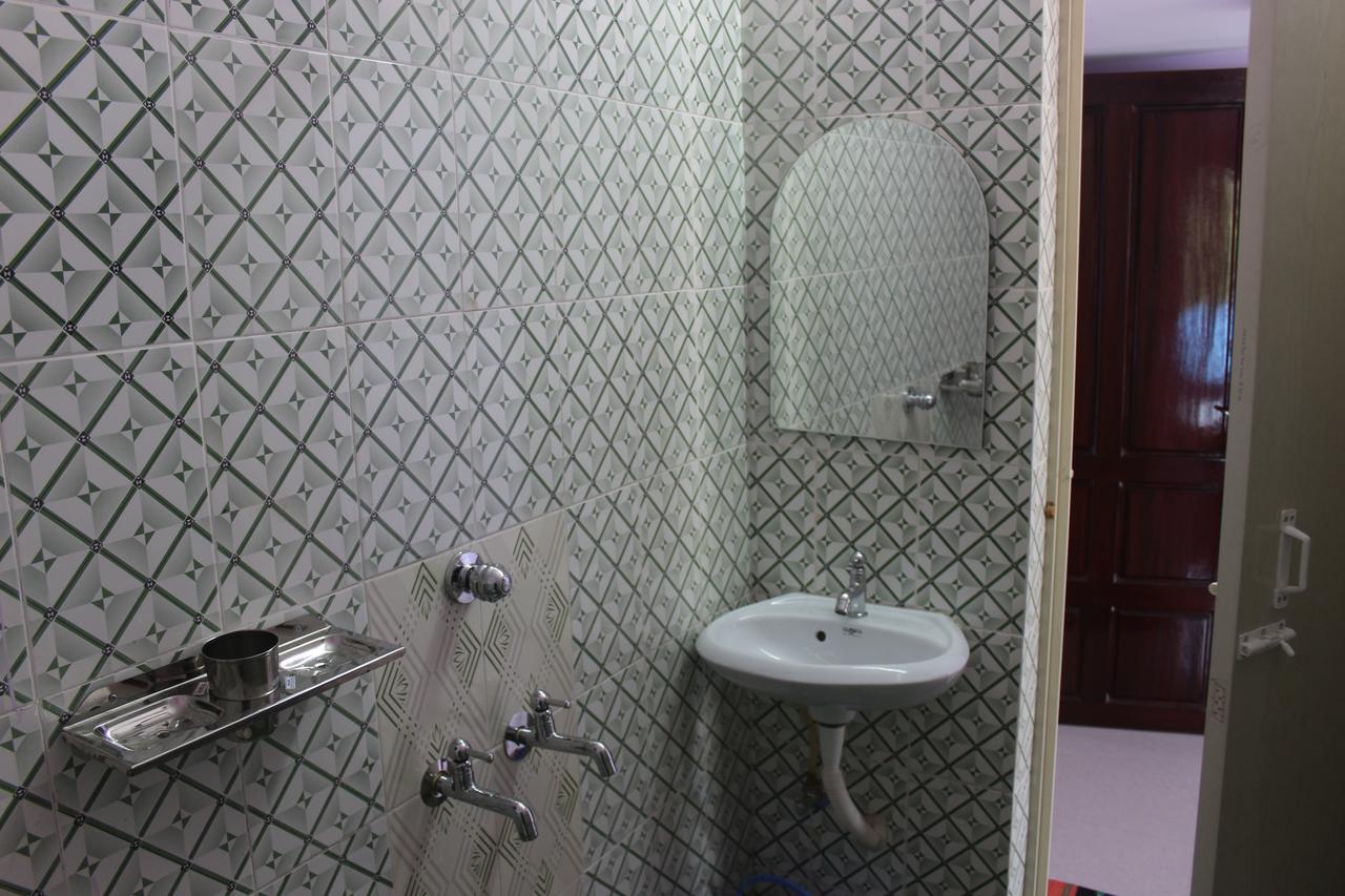Puthenchirayil Homestay Thiruvananthapuram Exteriör bild